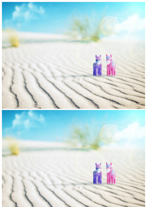 沙漠中一对可爱的小马娃娃玩具ppt背景图片